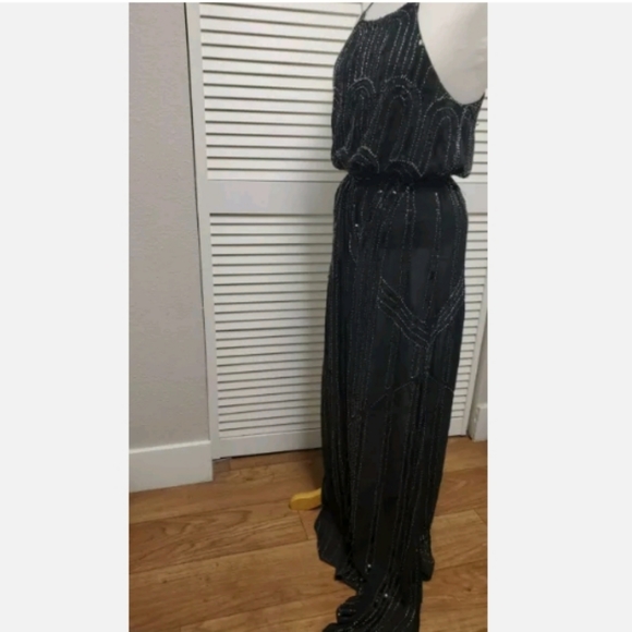 🌼SOLD. Windsor Black Silver Beaded/Sequins Full Length Evening Gown - Picture 2 of 7